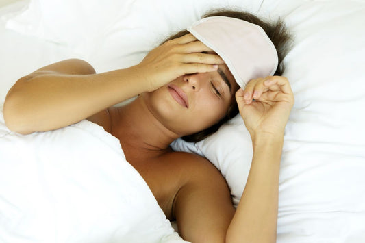 Waking up With Dry Eyes: Causes and Remedies
